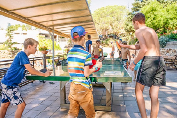 /campings/espana/catalunya-cataluna/girona/costa-brava-sur/Cala Llevadó/ping-pong-camping-cala-llevado.jpg